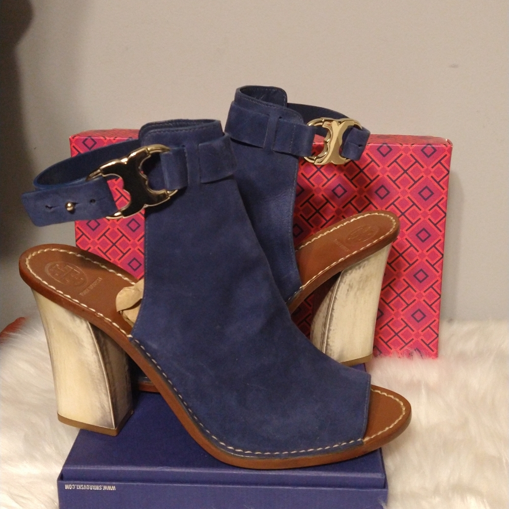 Tory Burch Gemini Link Navy Suede Sandal Booties